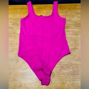 NWT House of Harlow 1960 - magenta bodysuit with snap closure